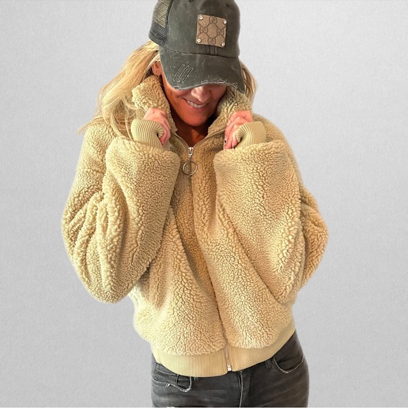 NWT  We Wore What Faux Shearling Bomber - Picture 3 of 12